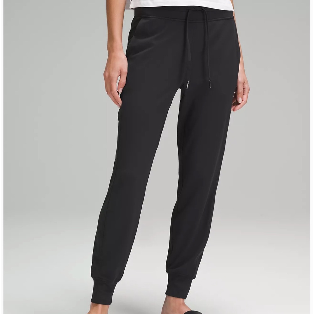 Lululemon Ready to Rulu High-Rise Jogger